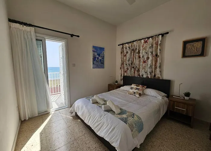 Villa Ammos Beachfront Paradise