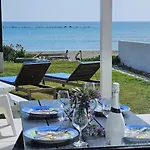 Ammos Beachfront Paradise *