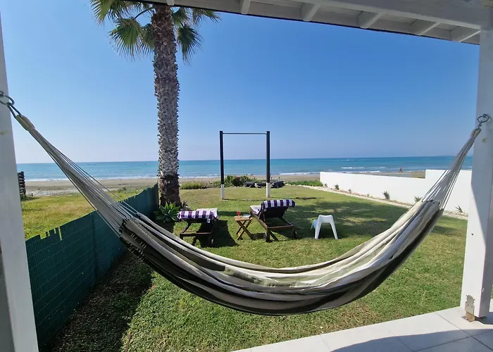 Ammos Beachfront Paradise Villa *