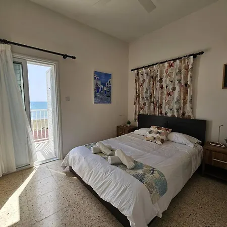 Villa Ammos Beachfront Paradise